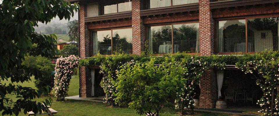 B&B Il Posto Delle Rose Almenno San Salvatore Εξωτερικό φωτογραφία
