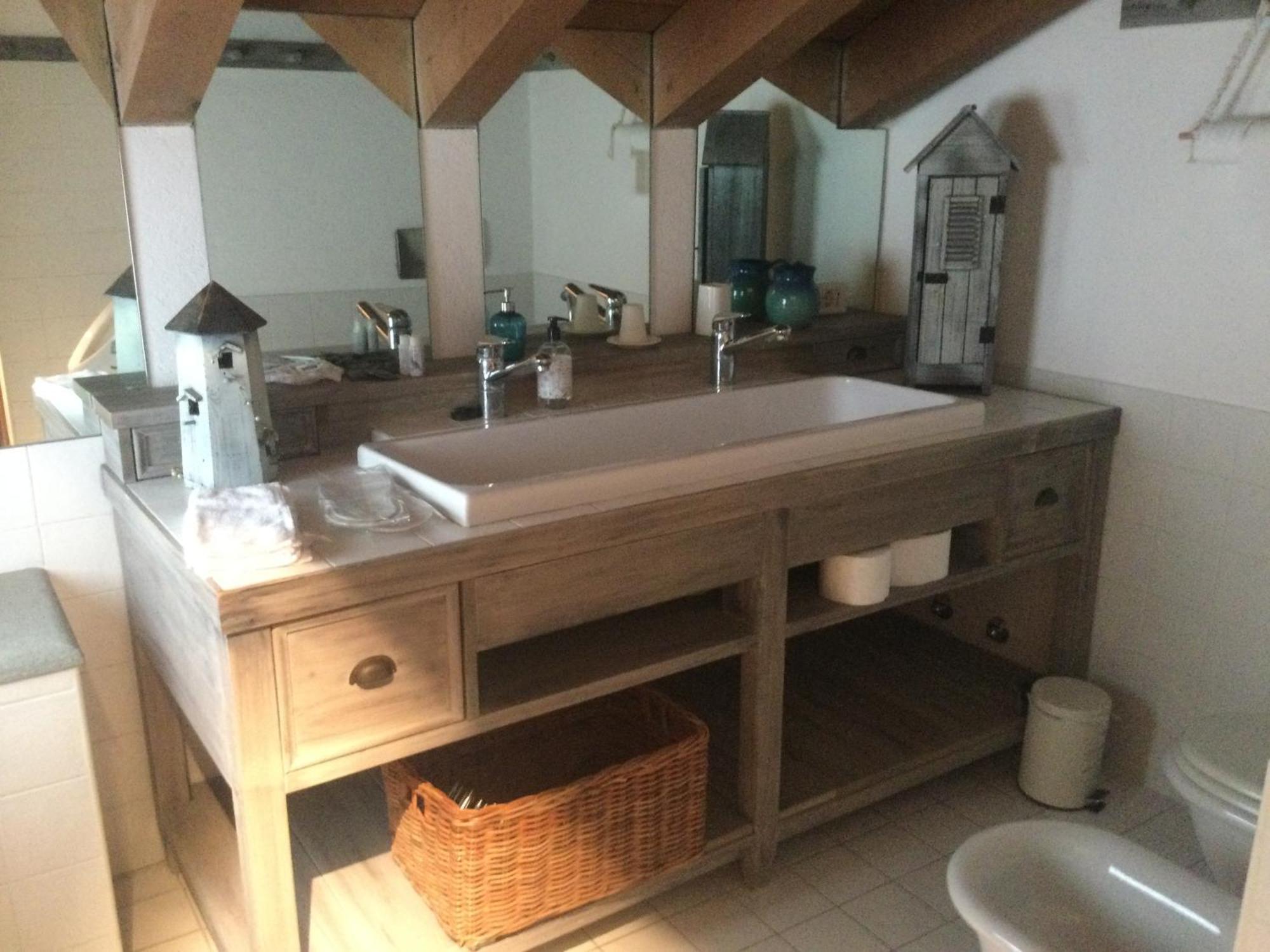 B&B Il Posto Delle Rose Almenno San Salvatore Εξωτερικό φωτογραφία